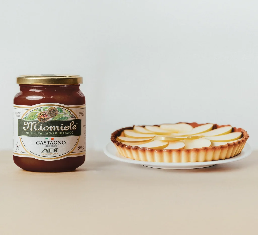 Miele di castagno in una torta con miele - ADI Apicoltura